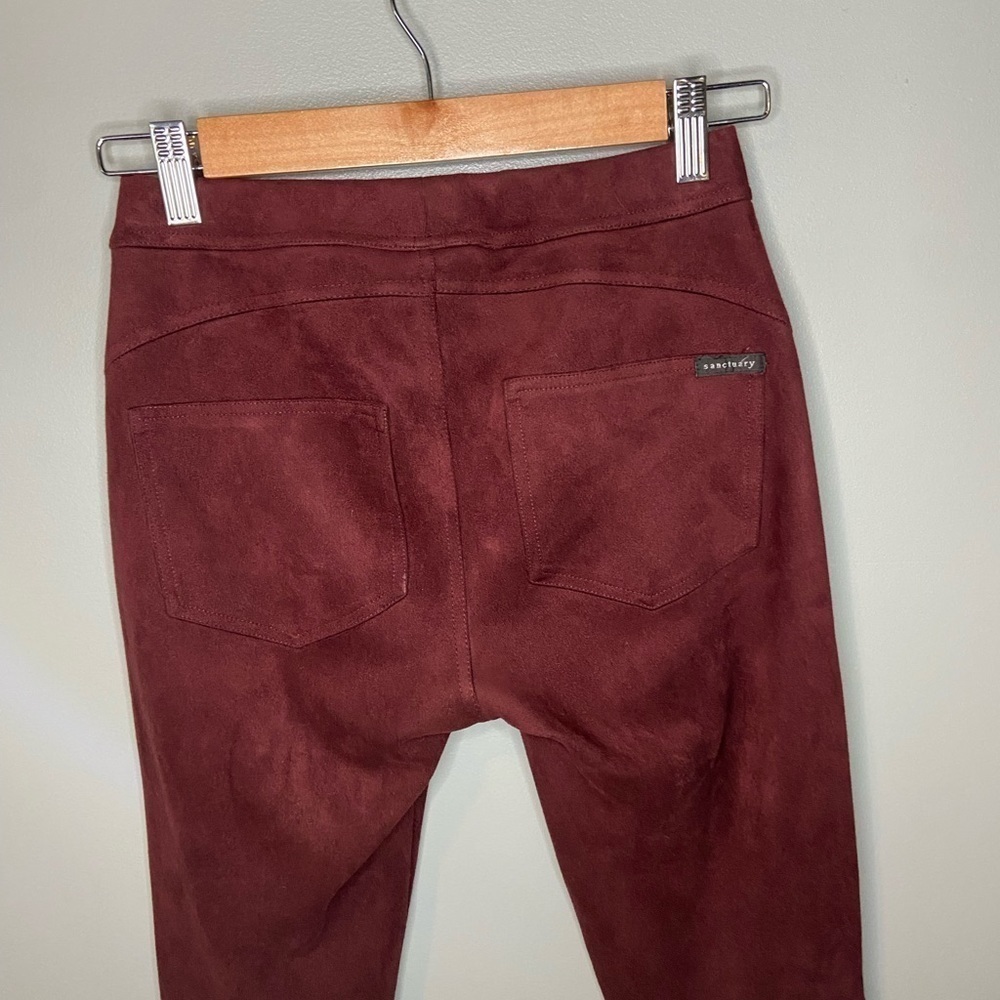 Anthropologie x Sanctuary Faux Suede Leggings in Wine - Picture 8 of 11